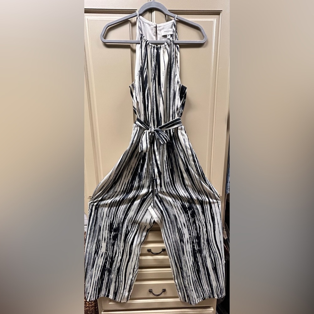 Wide legged Jumpsuit